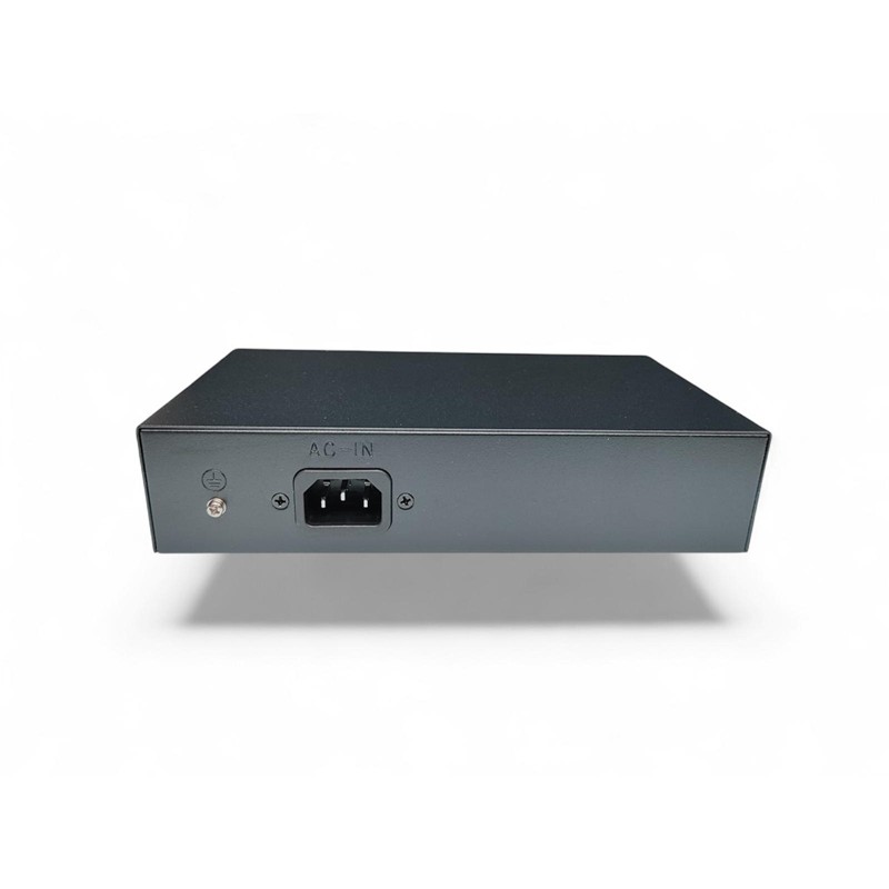 resimler/genel/URANIUM POE-4002-48W 4 PORT 10/100 + 2 PORT 10/100 RJ45 UPLINK WATCH-DOG POE SWITCH(REALTEK CHIPSET)